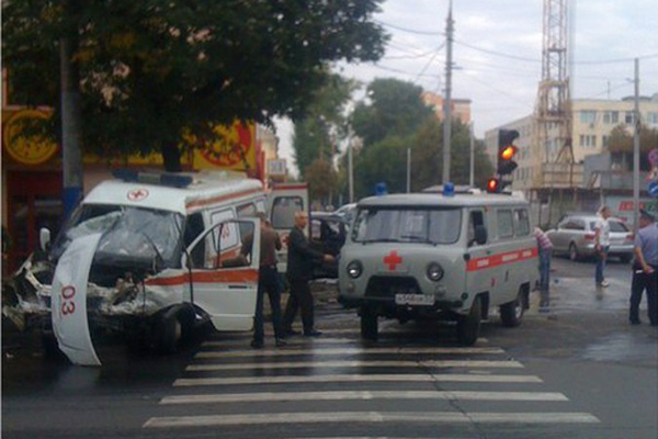 22 августа 2013 в ДТП в центре Орла погиб водитель «скорой»